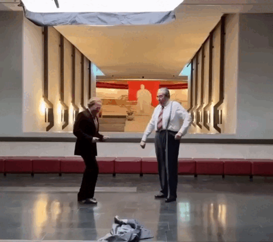 "Игры" - сериал о московской Олимпиаде. 