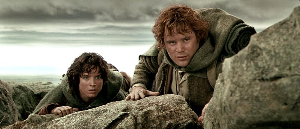 Кадр из фильма The Lord of the Rings: The Two Towers. Режиссер: Питер Джексон. Оператор: Эндрю Лесни. Производство: Lord Zweite Productions Deutschland Filmproduktion GmbH & Co. KG, New Line Cinema, The Saul Zaentz Company, WingNut Films. Показ в России: Каро-Премьер, UPI