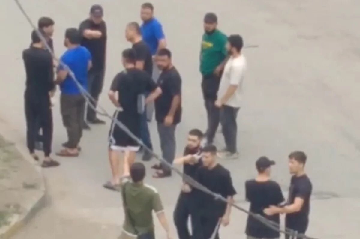    В Новосибирске иностранка подделала миграционные документы своим землякам