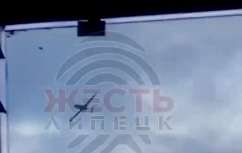    Предположительно, это тот самый беспилотник, который атаковал Липецкую область. Скриншот: Видео из ТГ-канал
