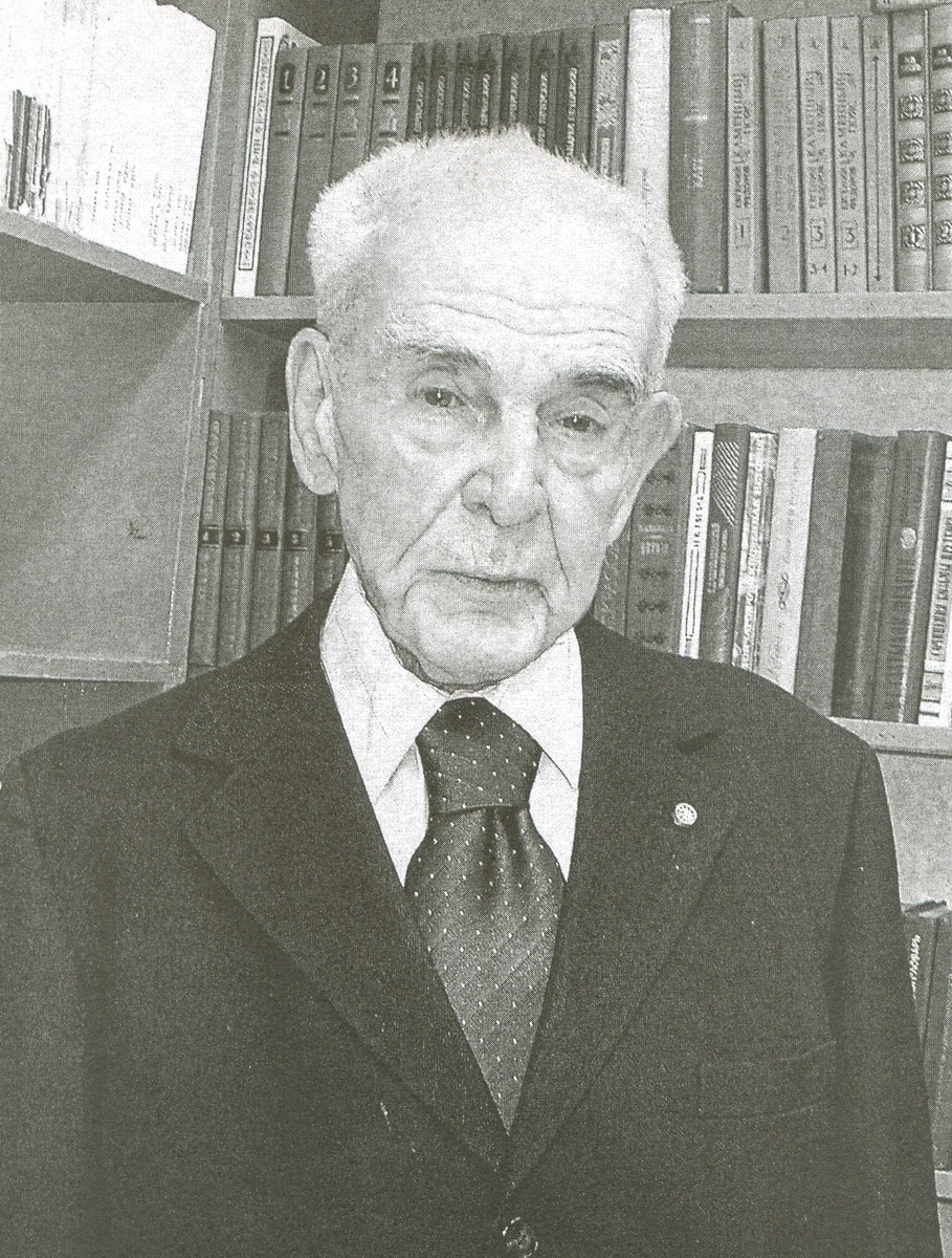 Борис Фёдорович Инфантьев (1921– 2009). Выдающийся латвийский филолог, языковед, историк. За большие достижения в области науки и педагогики он был удостоен латвийской государственной награды — ордена Трёх Звёзд IV степени. Многочисленные научные публикации снискали ему признание во многих странах мира.