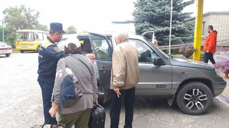    t.me/igor_artamonov48 Эвакурированные ночью жители возвращаются в свои дома