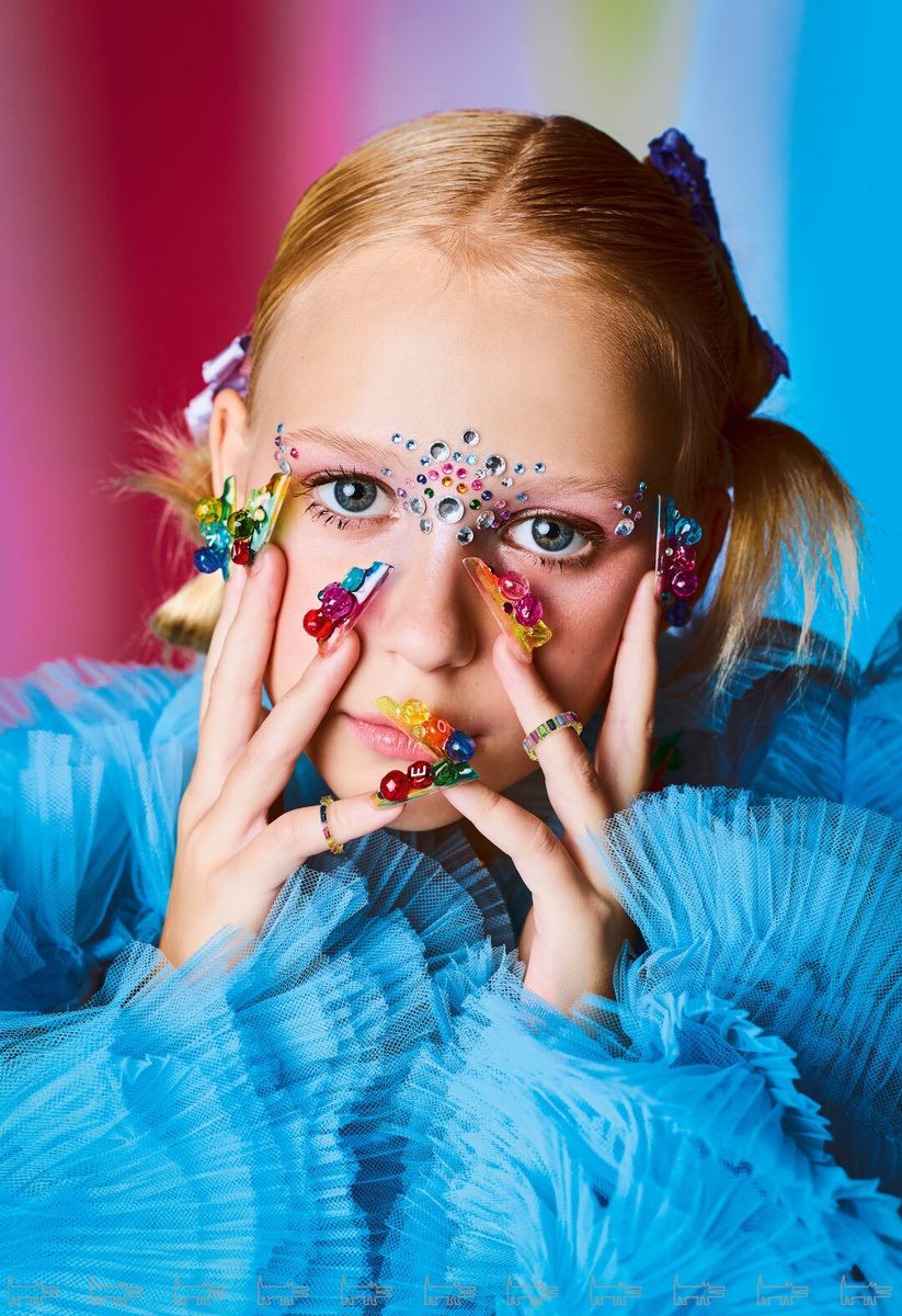    На Злате: кольца и серьги MIUZ DIAMONDS, тотал-лук LIME   Фото: Егор Шабанов