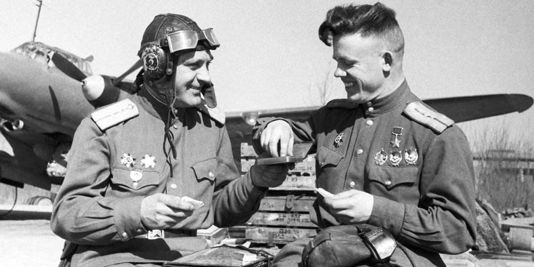 Массовое мужество и героизм. История советских ВВС в годы Великой Отечественной