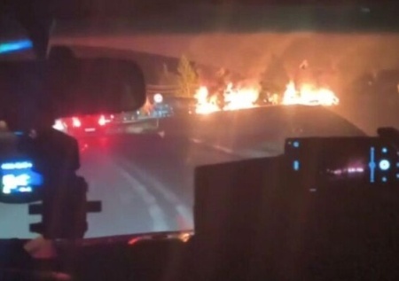    В Курской области ВСУ разбили российскую колонну. Повреждены десятки машин, много погибших