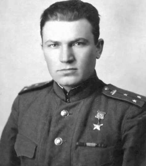 В одиночку задержал целую танковую дивизию! Подвиг танкиста Григория Найдина, уничтожившего за день 15 «панцеров»