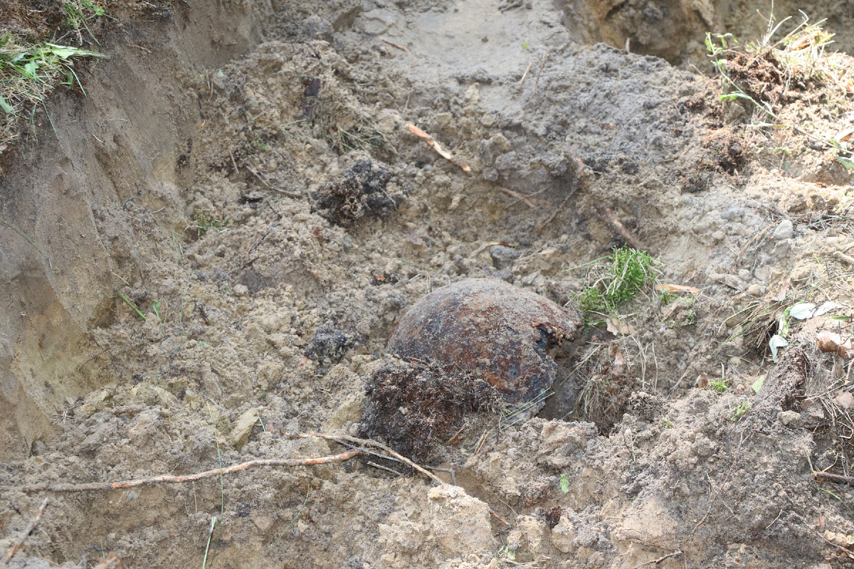 Советская каска