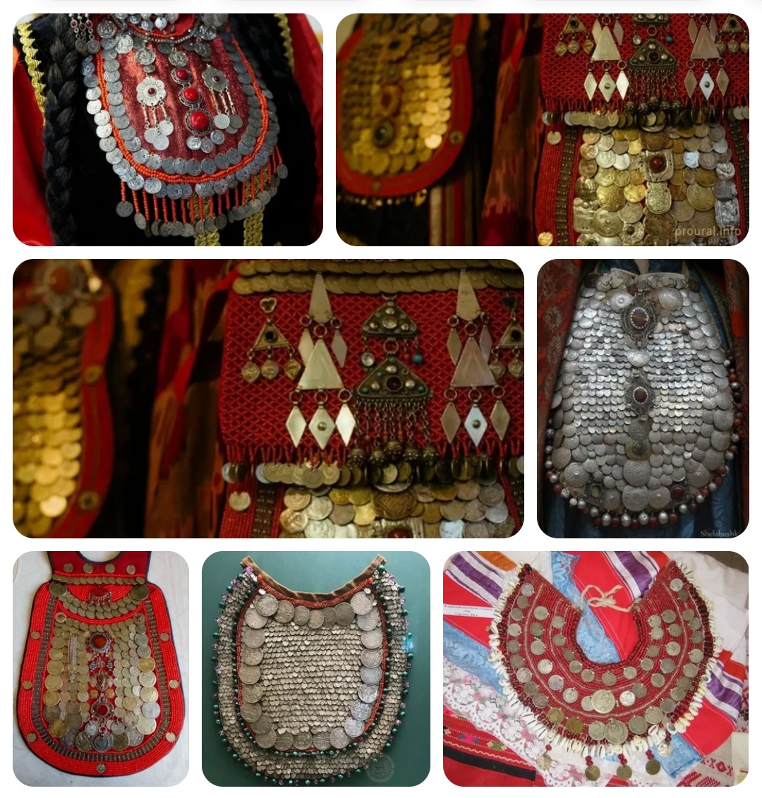 Полтинники на шее