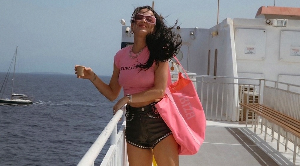     Промо-фото сингла Кэти Перри «Lifetimes» / Фото: соцсети Кэти Перри