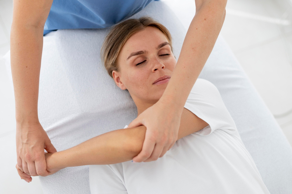 Физическая активность и массаж: как ухаживать за лежачими пациентами? (источник изображения: freepik.com)