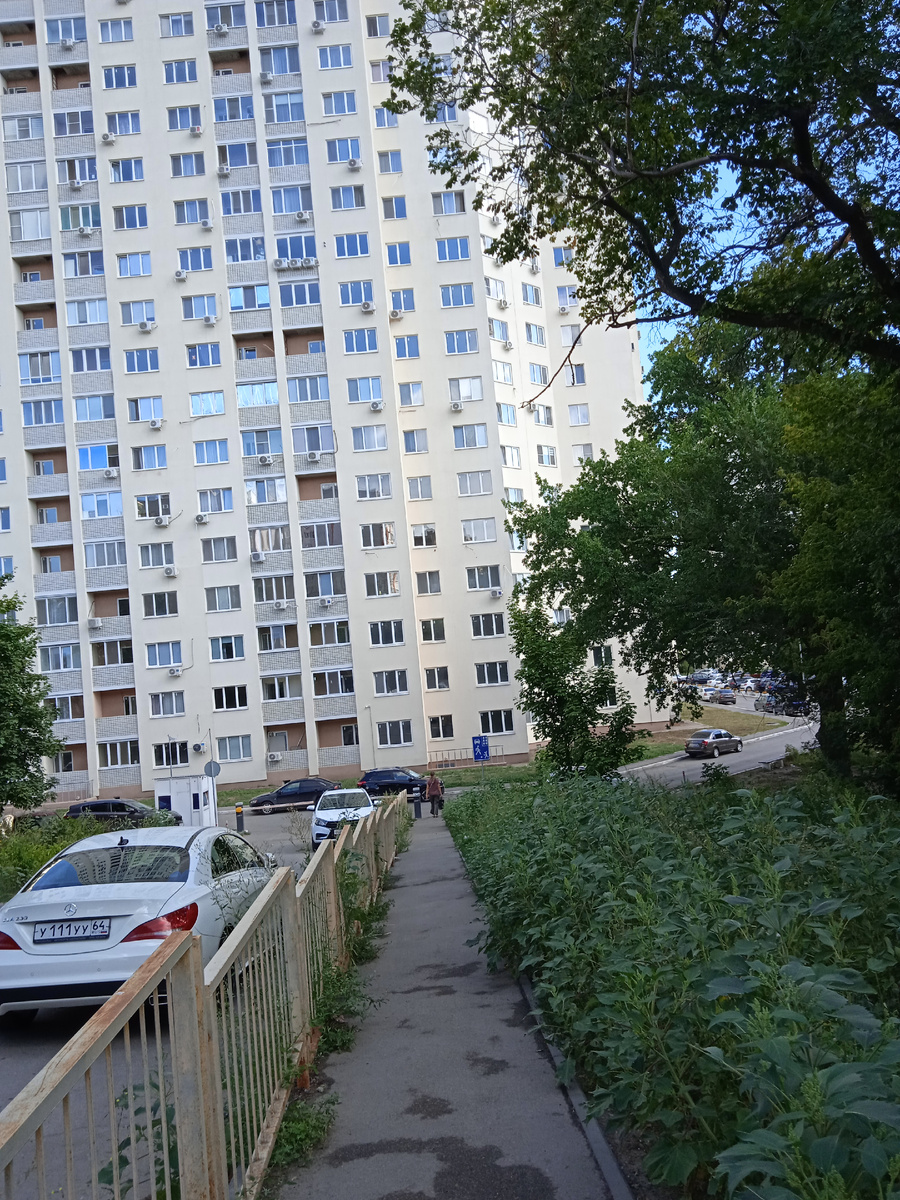 По дороге с автобуса. Фото автора. 