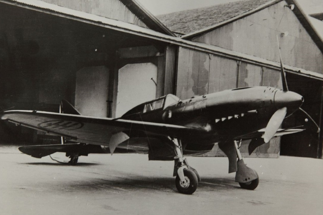 Опытный Re.2005 перед испытаниями