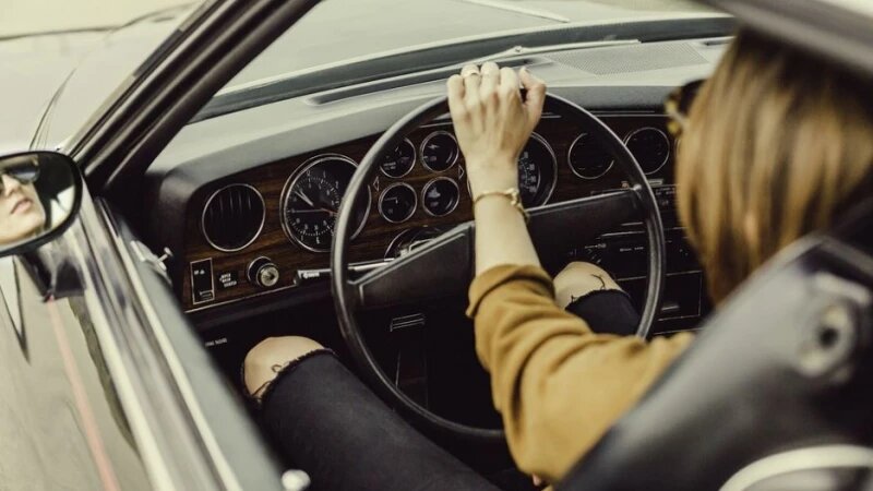     Женщина за рулем. СС0