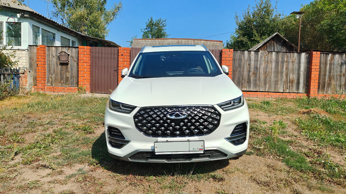 Автомобиль выглядит как новый