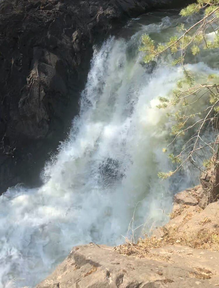 Водопад в заповеднике Кивач