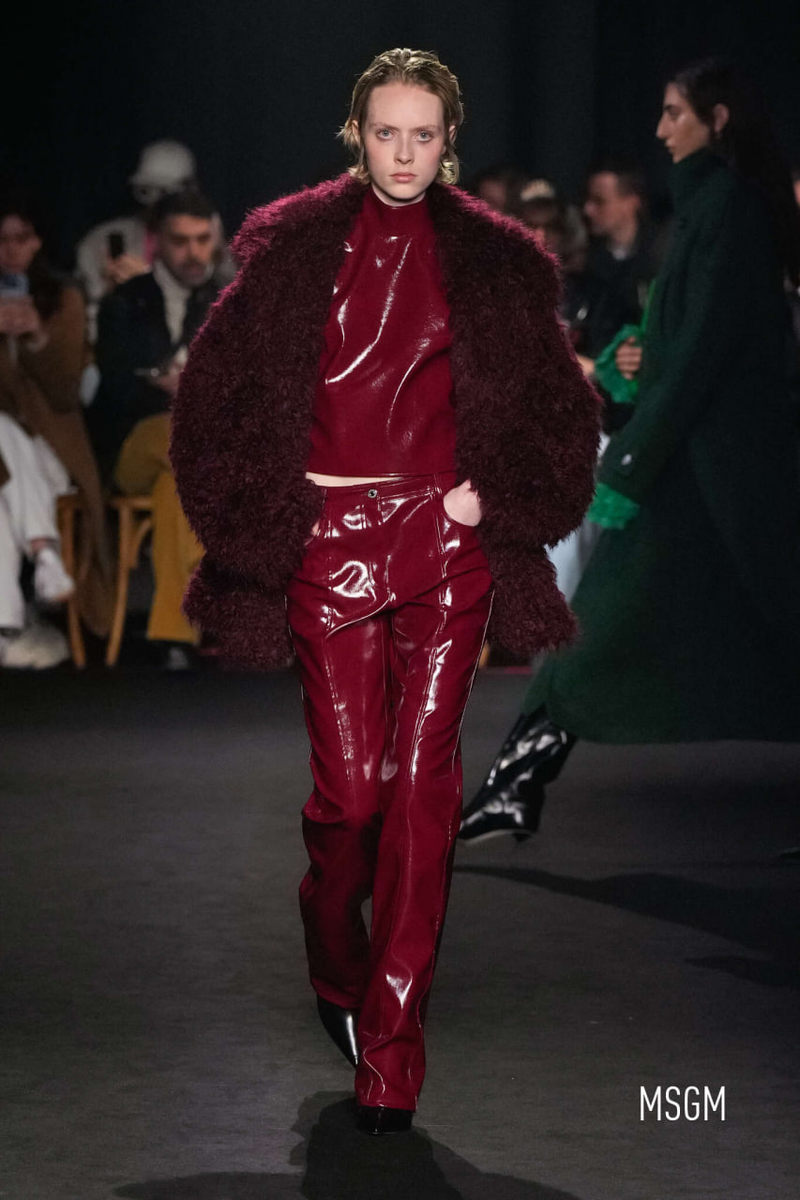 Фото с сайта https://ru.fashionnetwork.com/