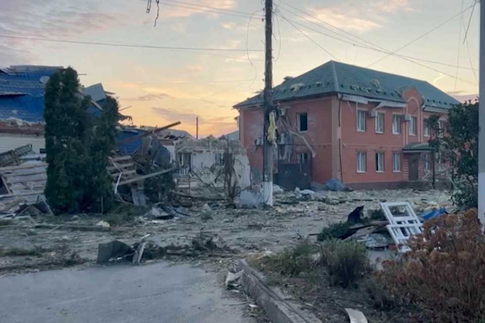    Суджа до сих пор стоит, а вот господин аналитик-блогер не хочет, например, быть привлеченным к уголовной ответственности REUTERS