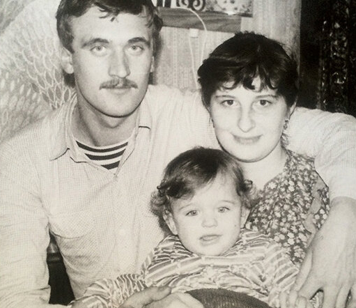 с родителями