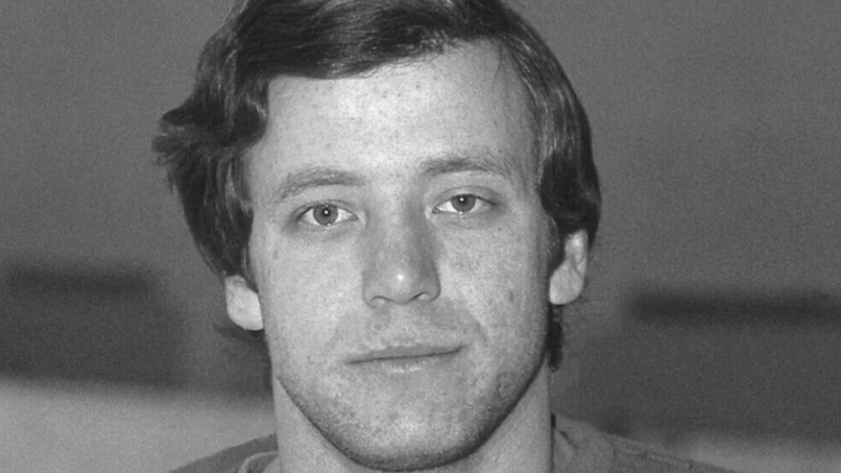 МИХАИЛ ВАРНАКОВ. 