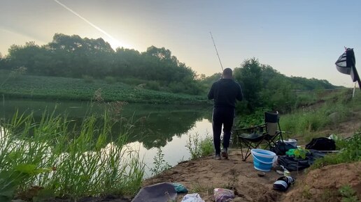 Ночная рыбалка на Мёше #fishing #рыбалка #охотарыбалка #fish #карась #