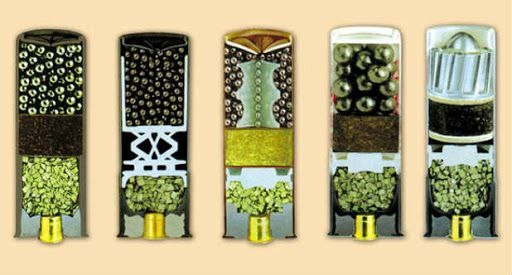 Поражающий элемент в патроне подбирается в соответствии с объектом охоты.