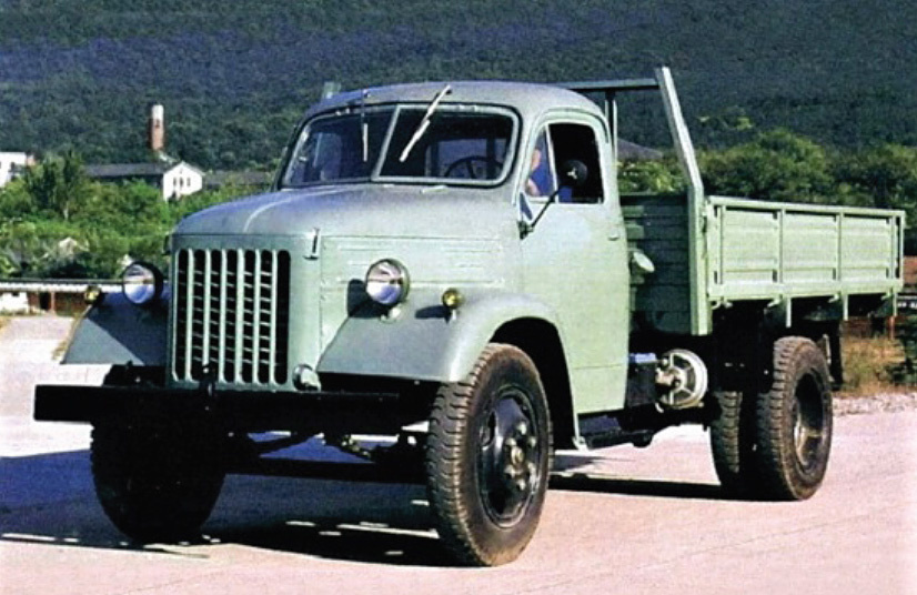 Nanjing Juejin NJ130 - китайская копия ГАЗ-51
