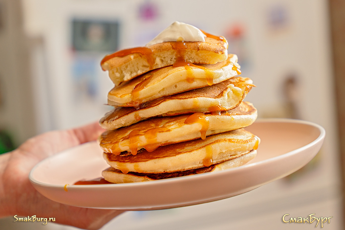 Пышные панкейки для всей семьи - беспроигрышный вариант на все случаи жизни!