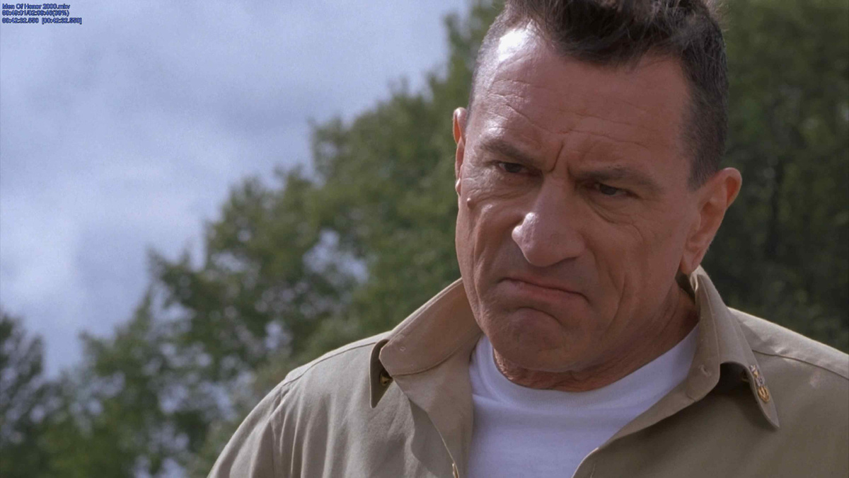 Военный ныряльщик 2000. Режиссер: Джордж Тиллман мл. Кинокомпании Fox 2000 Pictures, State Street Pictures