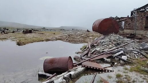 Заброшенные штольни в горах Приполярного Урала совсем не похожи на миражи, как хотелось бы