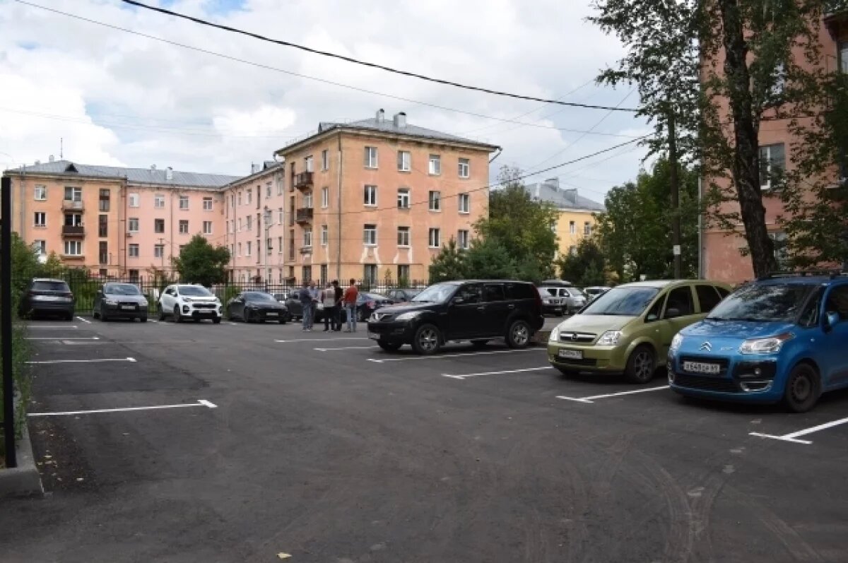    В Московском районе Твери благоустроили придомовую территорию