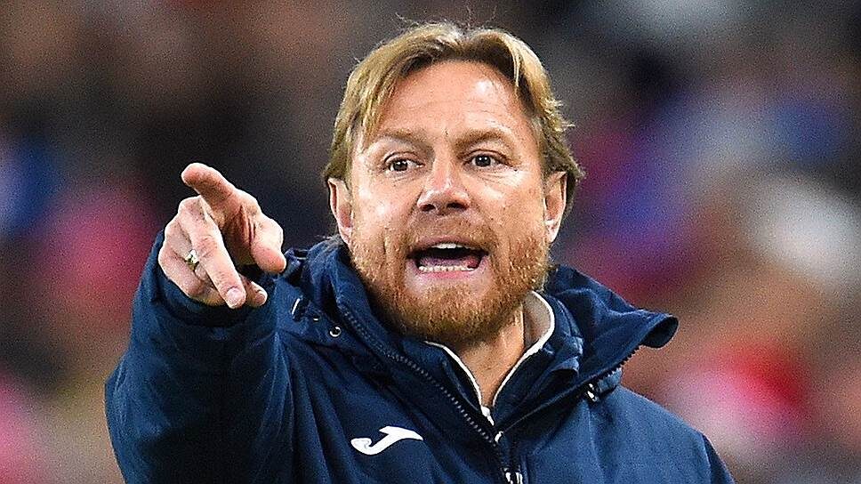 Валерий Карпин