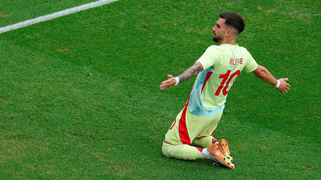 Алекс Баэна