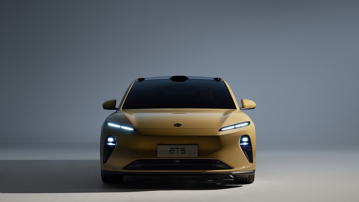 NIO ET5 (1000 км)