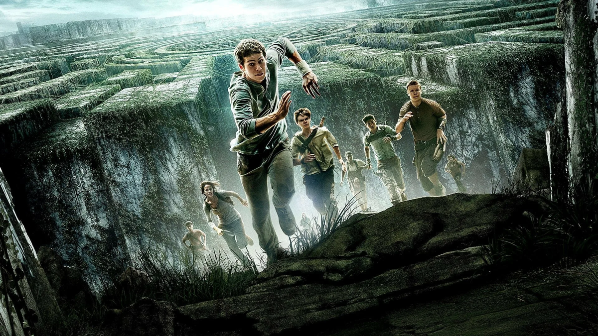 Постер к фильму "Бегущий в лабиринте" ("The maze runner") 2014