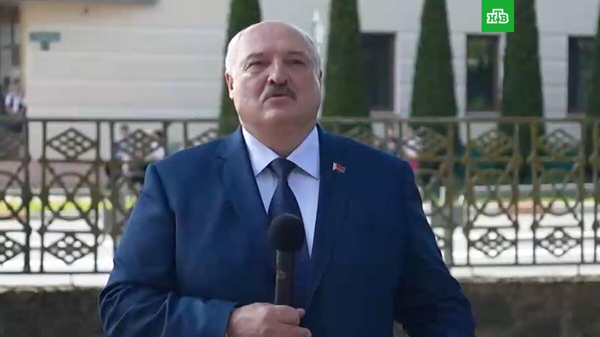    Лукашенко: у Минска есть чем ответить тем, кто против него «натопырится»