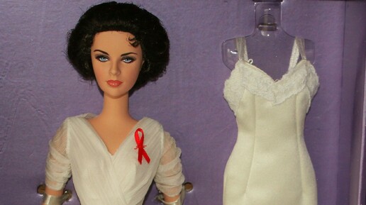 Коллекционная кукла Барби Элизабет Тейлор Белые бриллианты Elizabeth Taylor White Diamonds Barbie