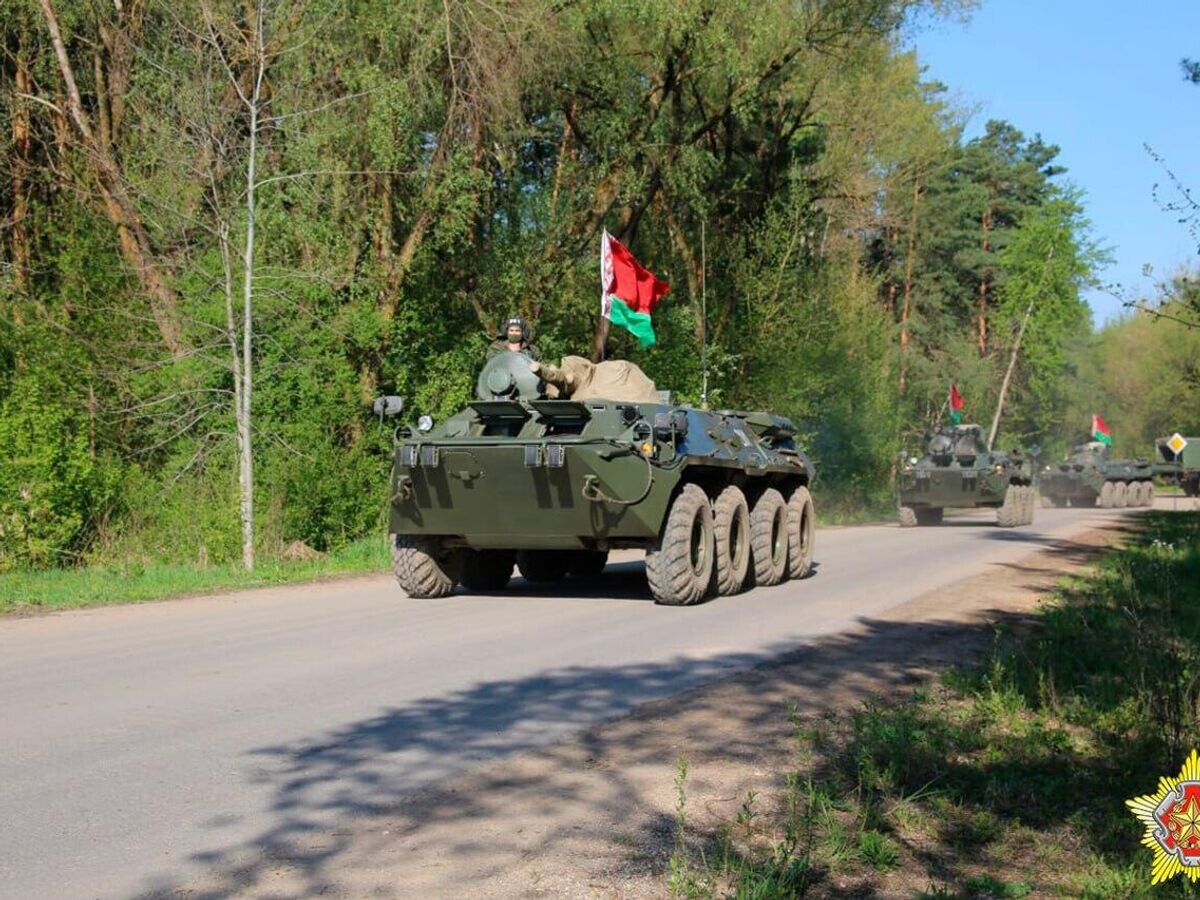    Боевая техника во время проверки готовности войск в Белоруссии© Фото : Министерство обороны Республики Беларусь/Telegram