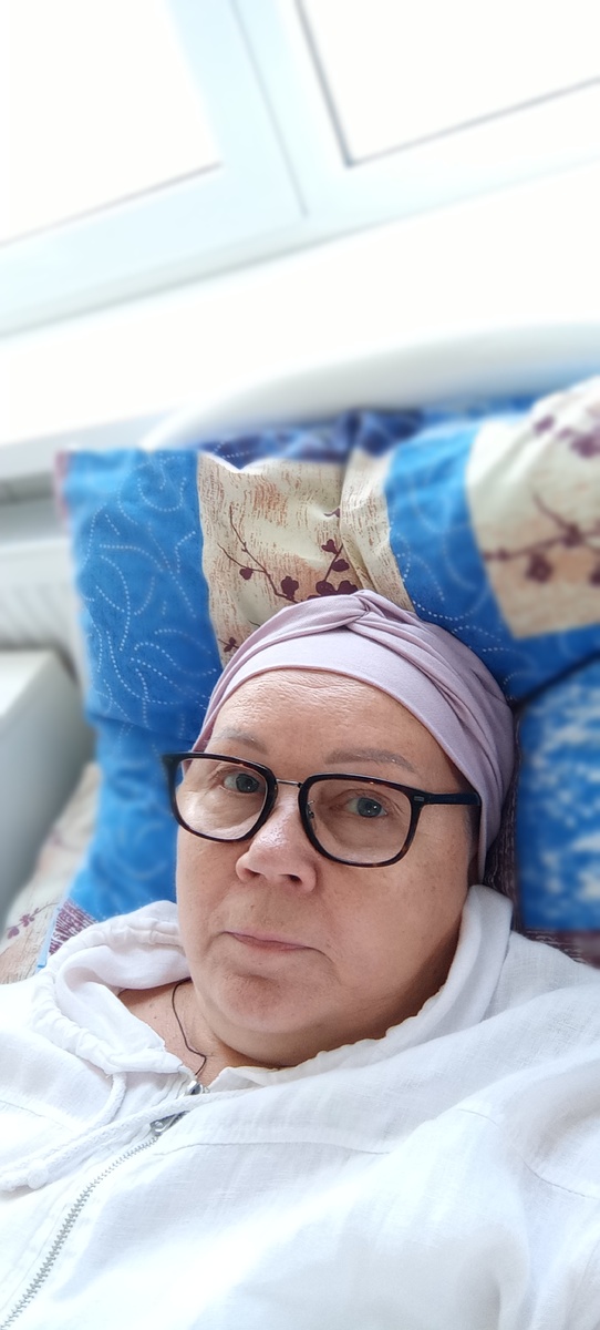 Вот так я теперь выгляжу🤭