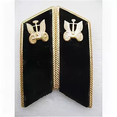 Что означает крылышки и колеса?