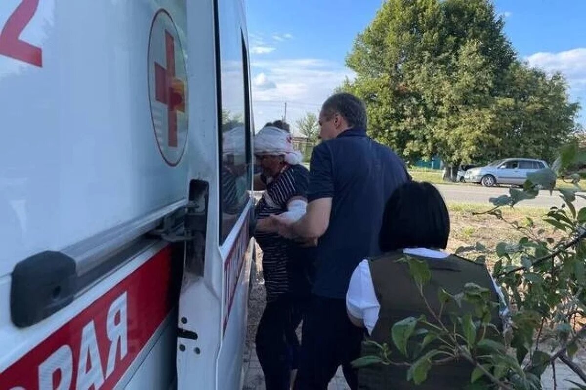    Гладков: три мирных жителя пострадали в результате удара ВСУ по Шебекино