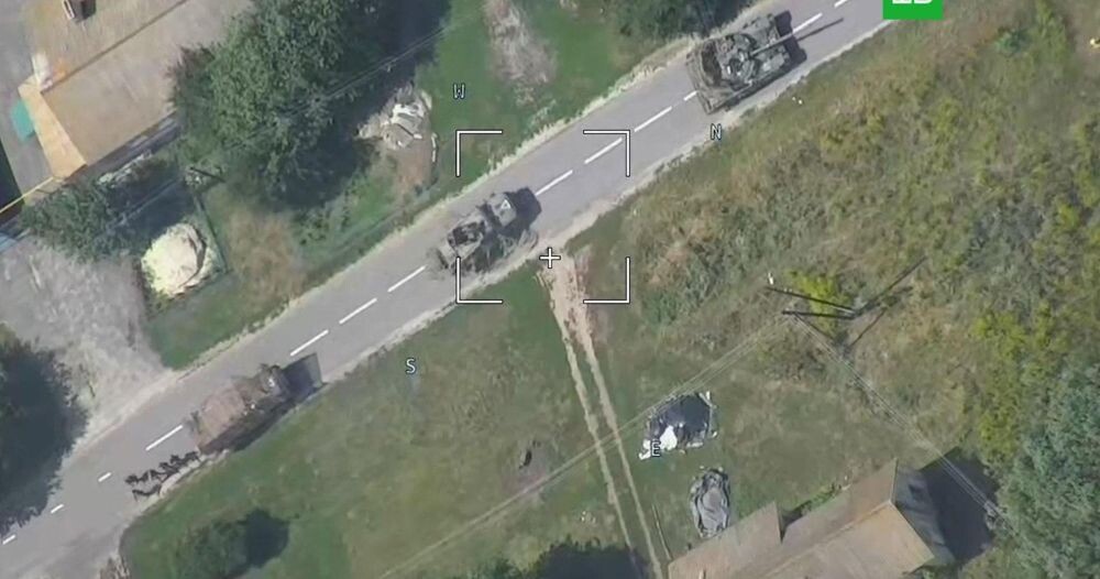 Продвижение противника в прицел коптера. Фото https://kursk-news.net/society/2024/08/11/370669.html