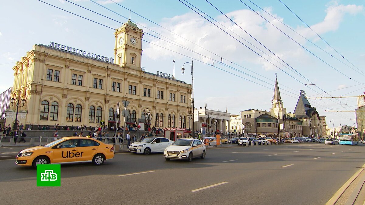    Москвичам напомнили о закрытии здания Ленинградского вокзала