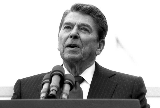    Рональд Рейган