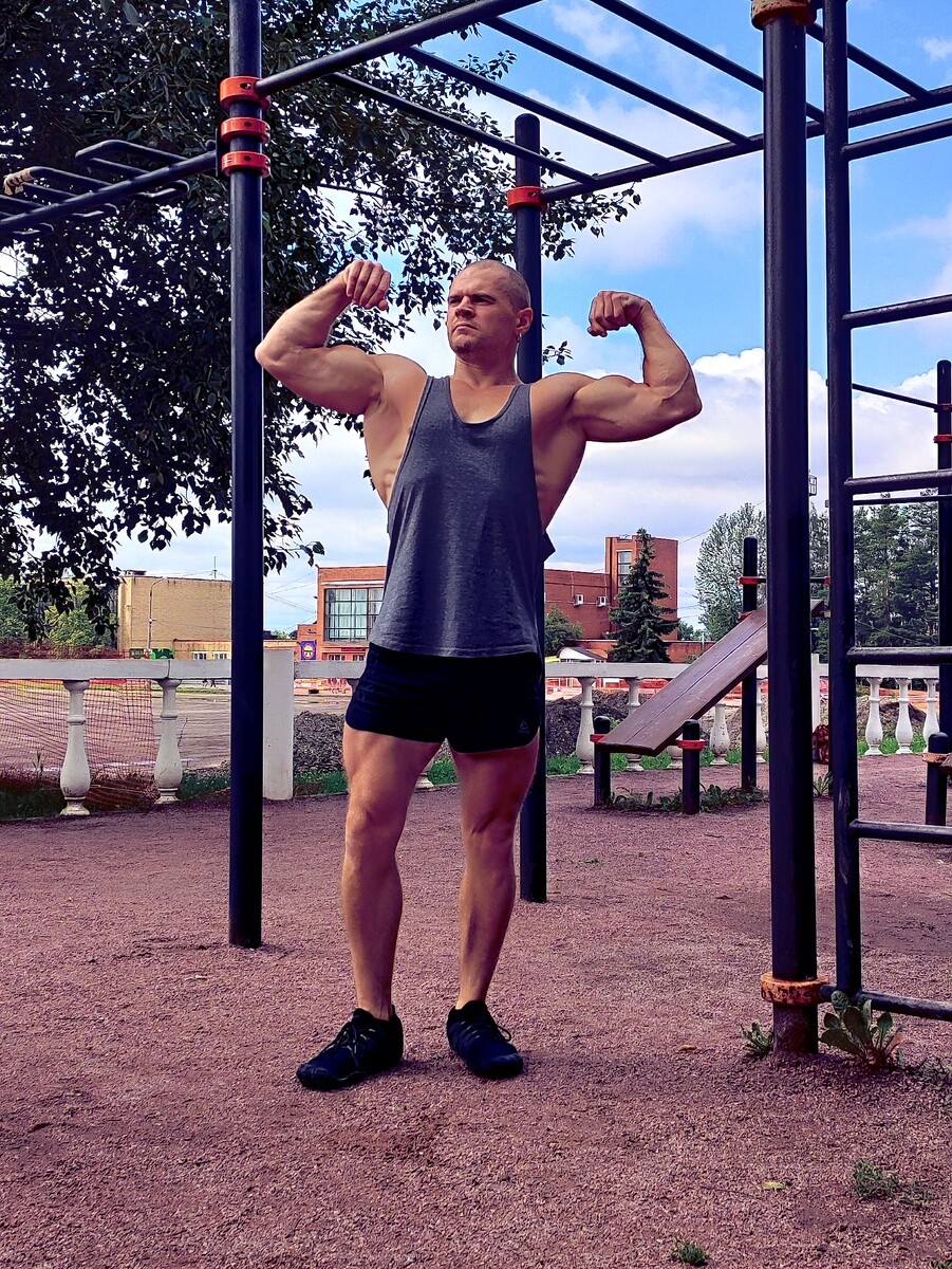 4 Года занятий с весом собственного тела