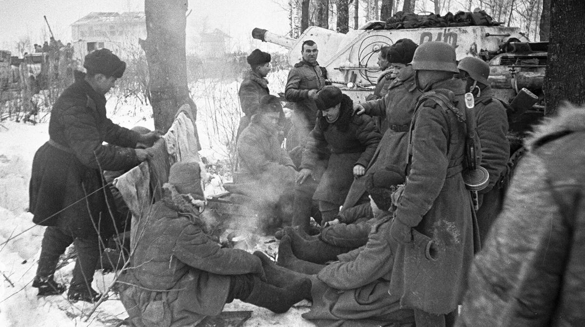 Советские танкисты умели свой быт даже самой холодной зимой обустраивать 