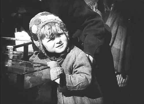 Гуля Королёва в фильме "Каштанка". 1926 год