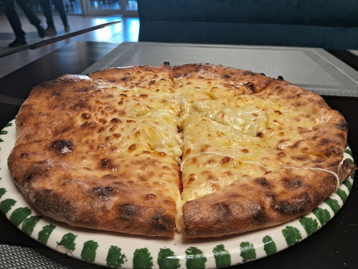 Хачапури. Фотография из личного архива автора