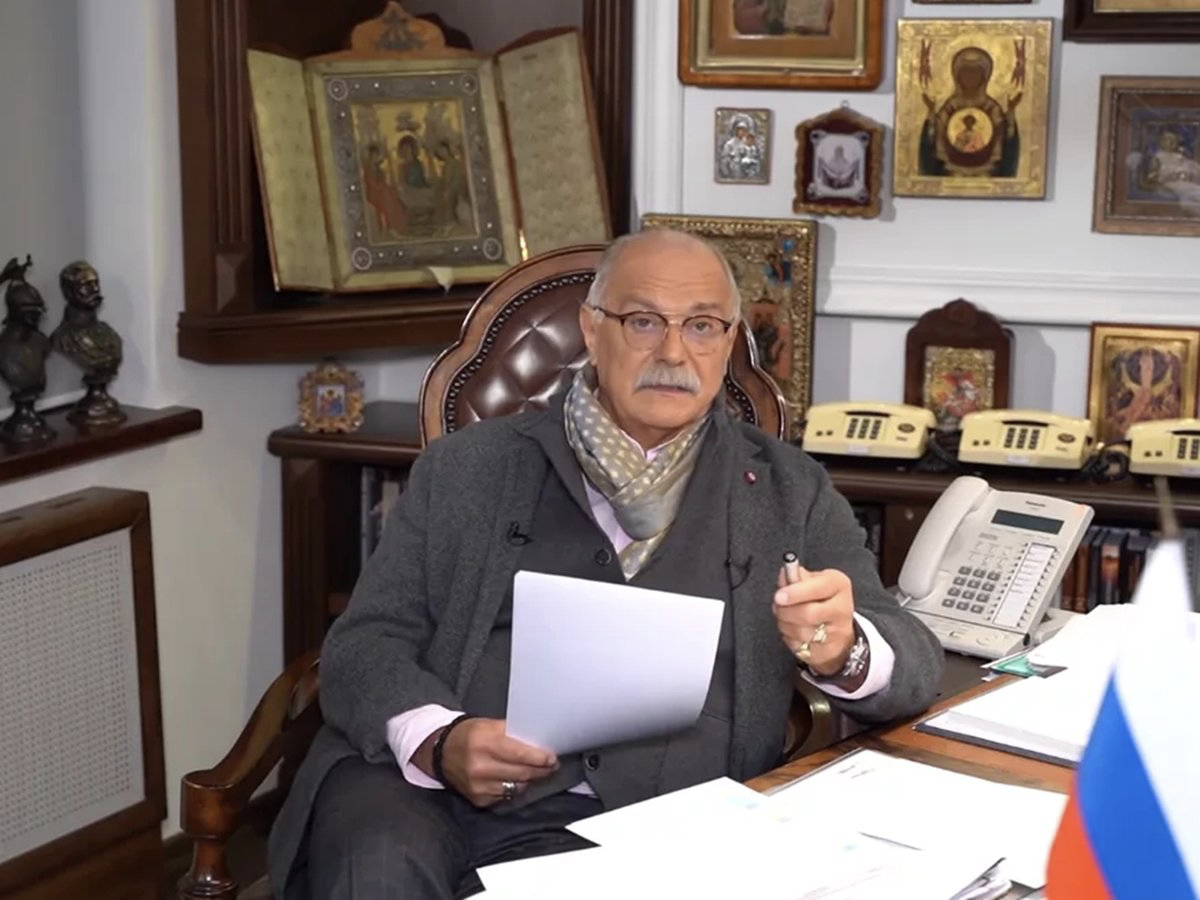 Михалков ведет передачу. Последний бесогон никиты михалкова последний выпуск. Михалков ведет передачу. Передача никиты михалкова. Михалков ведет передачу.