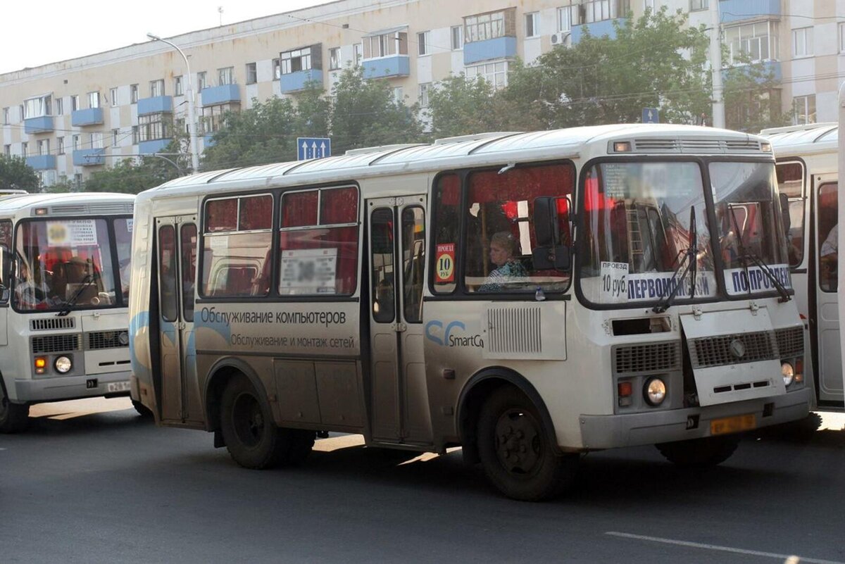 Пазики на которых ездил наверное весь город, часть из них переходили на газ и можно было видеть машины с баллонами на крыше, транспорт конечно не идеальный, но большинство маршрутов которые они обслуживали теперь нет... Фото: Олег Яровиков с сайта: https://www.bashinform.ru/news/social/2018-11-07/v-ufe-marshrut-262-otmenen-izmenilos-dvizhenie-avtobusa-31-2145898