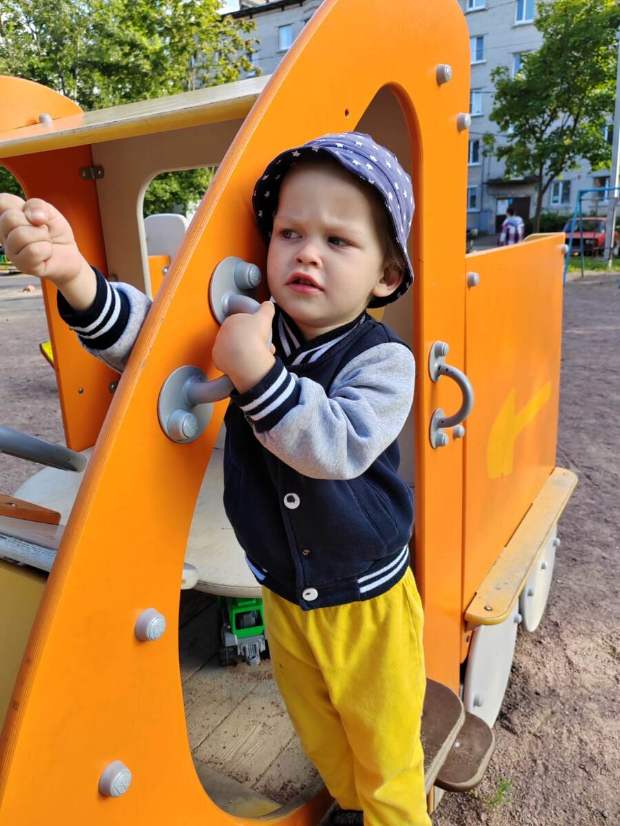 Пашенька здесь еще не болеет